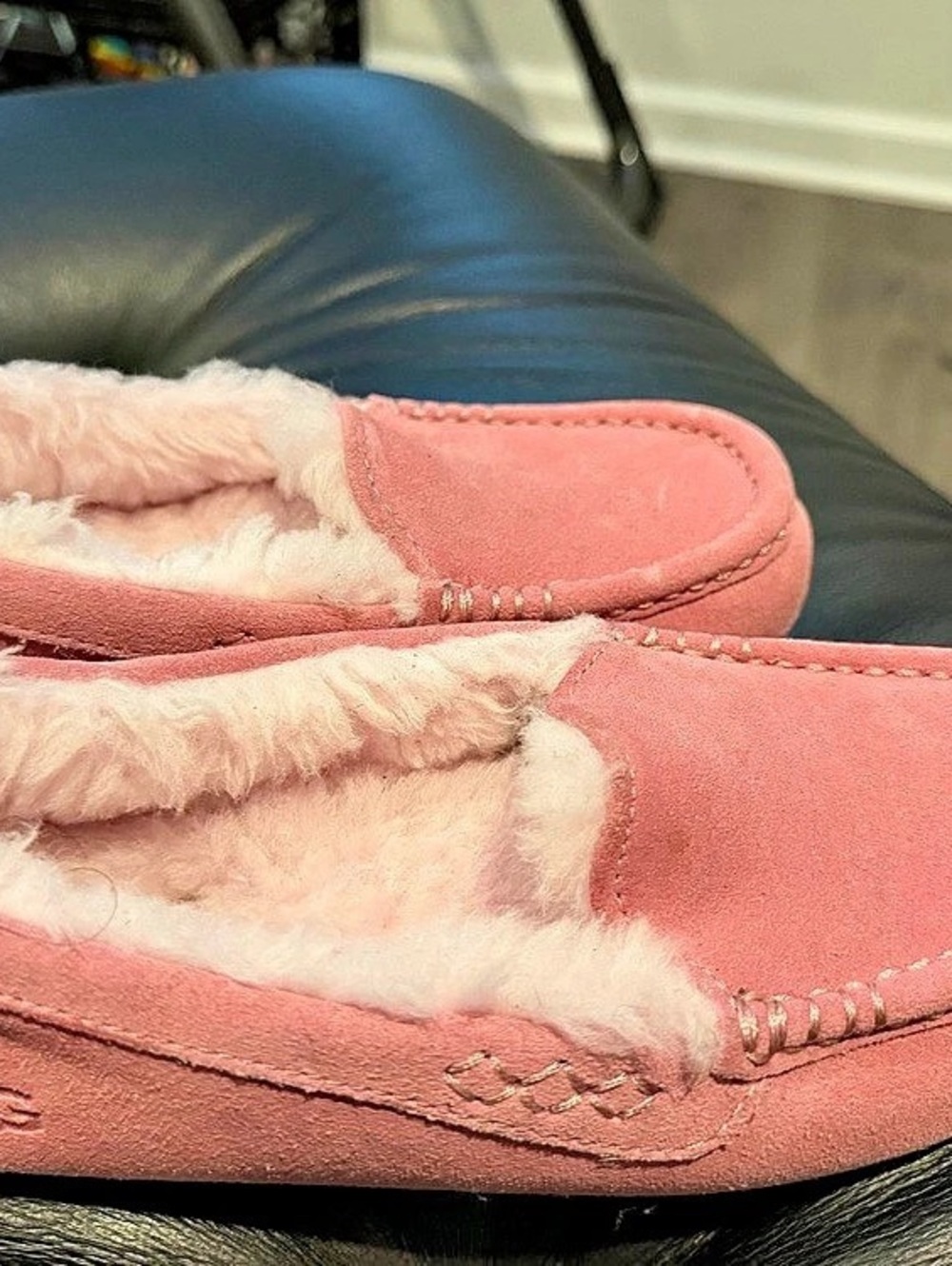 UGG Dakota Moccasin Slipper Pink Suede Moccasins